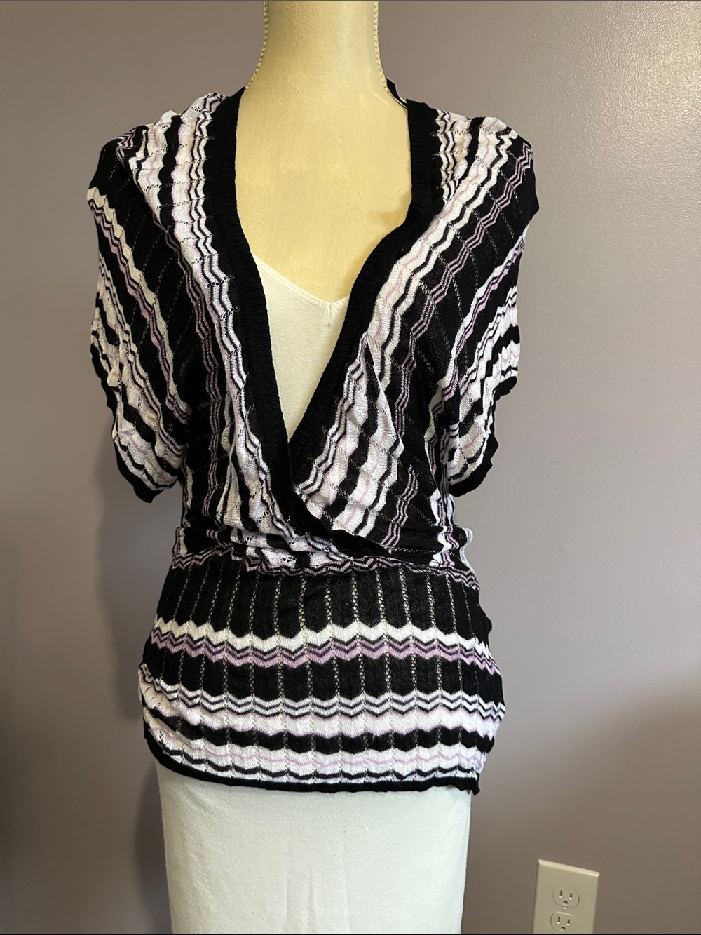 Suzy Shier Black, White & Light Purple Striped Knit Camisole Top